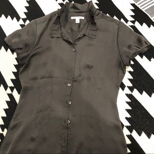 Banana Republic gray satin short sleeved blouse